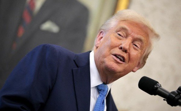 After 100 days in office, Trump voters still back US president