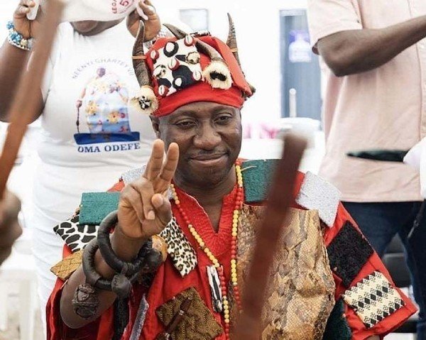 Effutu state crowns Afenyo-Markin as new Osahen after 300 ye...